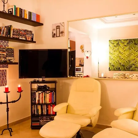 Apartament A Casa Di Alice Locazione Turistica Palermo